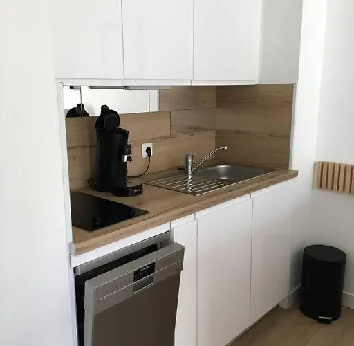 Apartment Lumineux Proche Du Port Et De La *